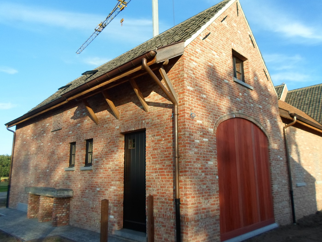 Afgewerkte landelijke woning in houtskeletbouw voor klant uit Oost Vlaanderen